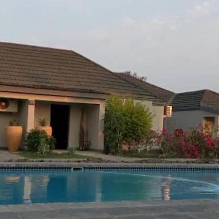 The Residence Villa Chobe Касане Экстерьер фото